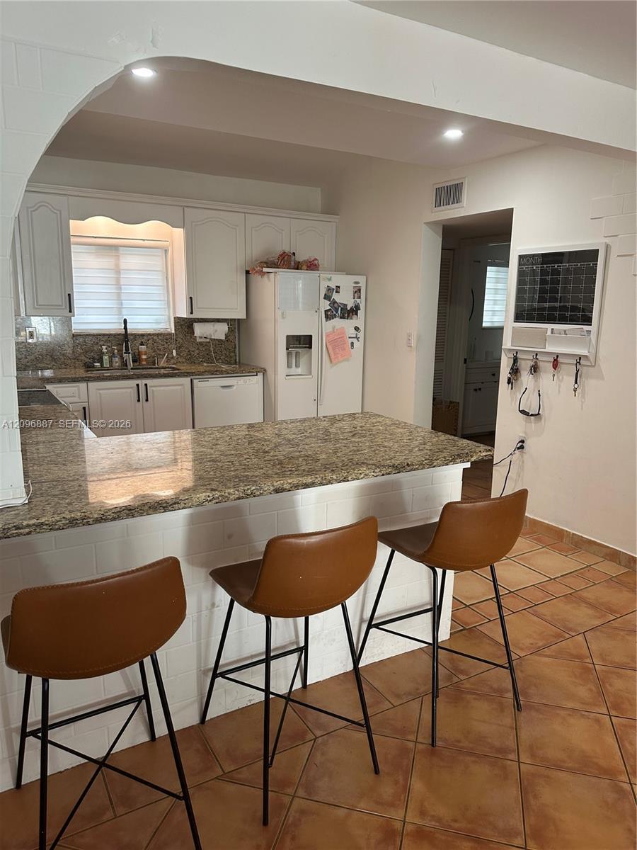 541 NE 199th Ln # 2X, Miami FL 33179 photo 5