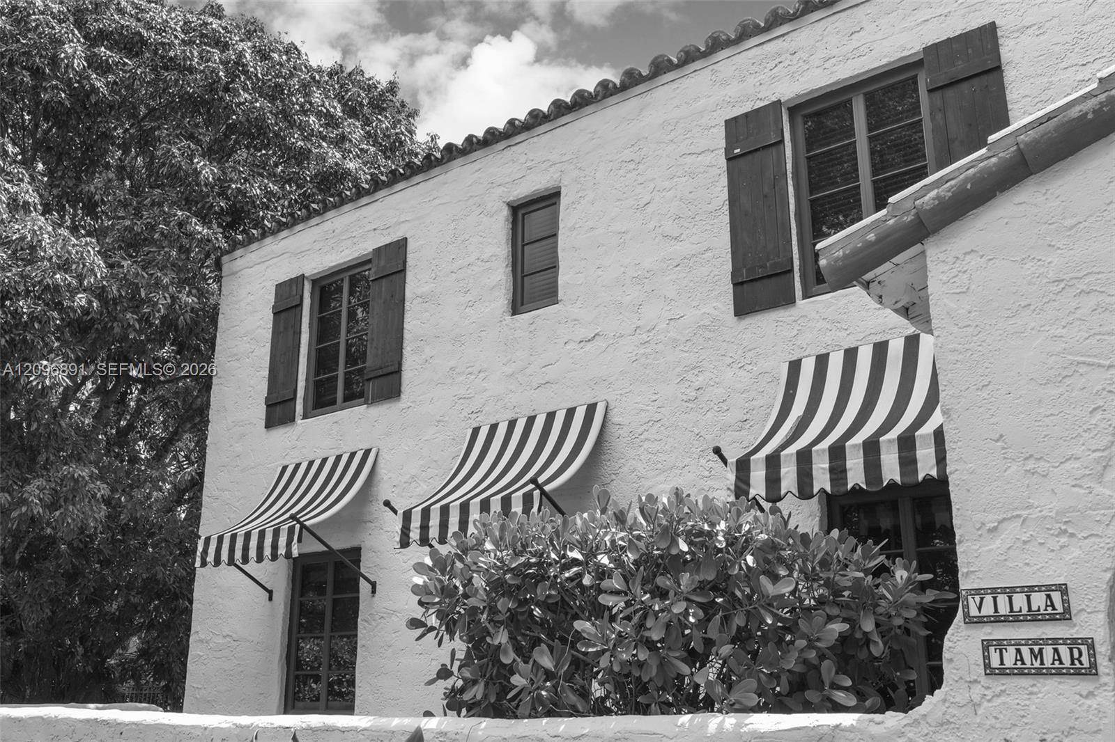 1140 Asturia Ave, Coral Gables FL 33134 photo 2