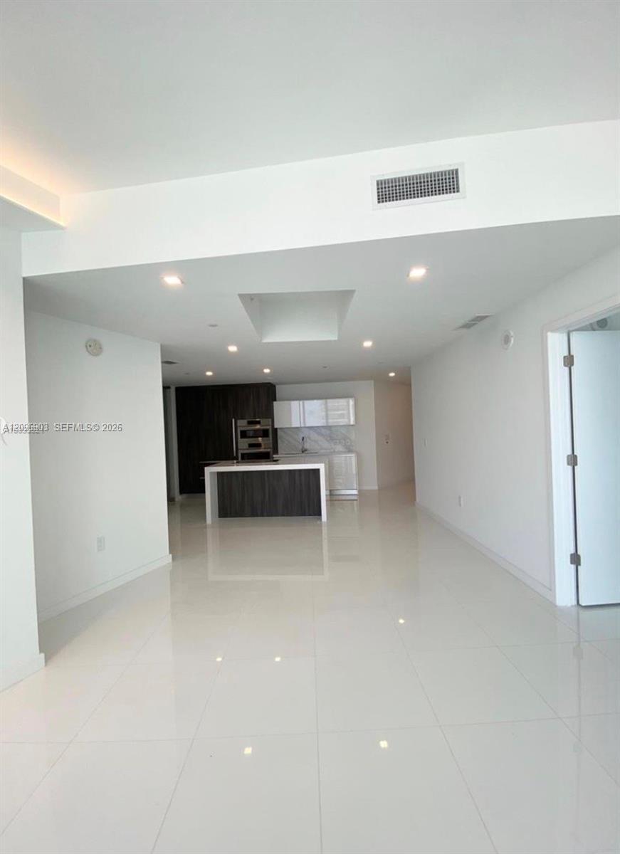 851 NE 1st Ave # 3609, Miami FL 33132 photo 5