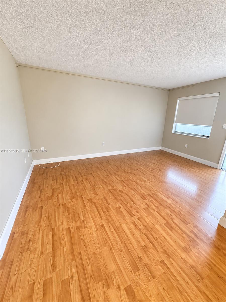 427 Santander Ave # 305, Coral Gables FL 33134 photo 2