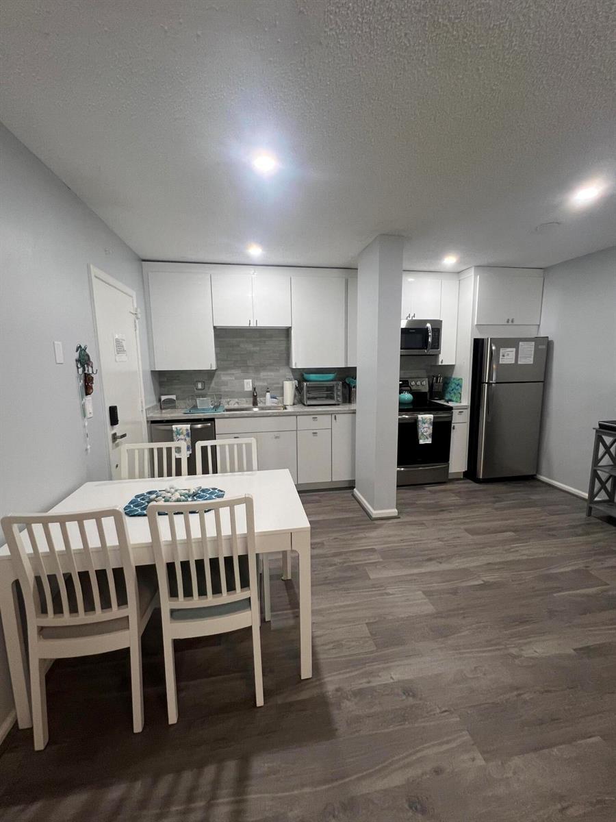 2271 NE 68TH Street # 2022, Fort Lauderdale FL 33308