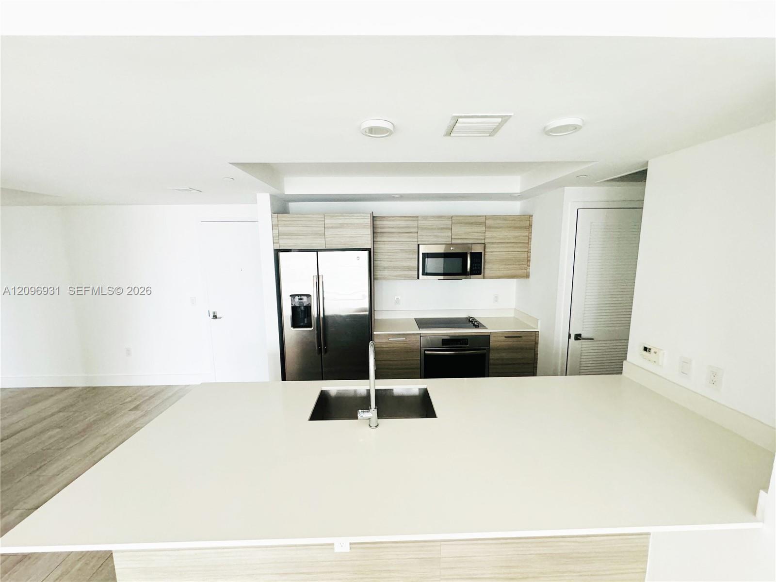121 NE 34th St # 2302, Miami FL 33137 photo 5