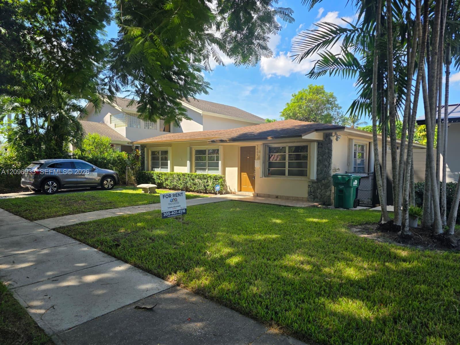 5869 SW 34th St, Miami FL 33155