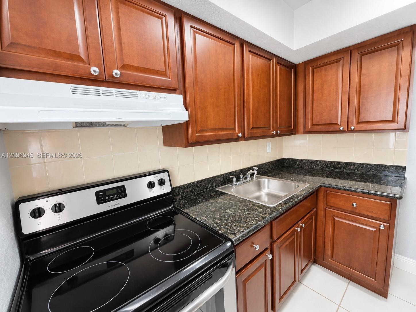 626 SW 14th Ave # 109, Fort Lauderdale FL 33312 photo 2
