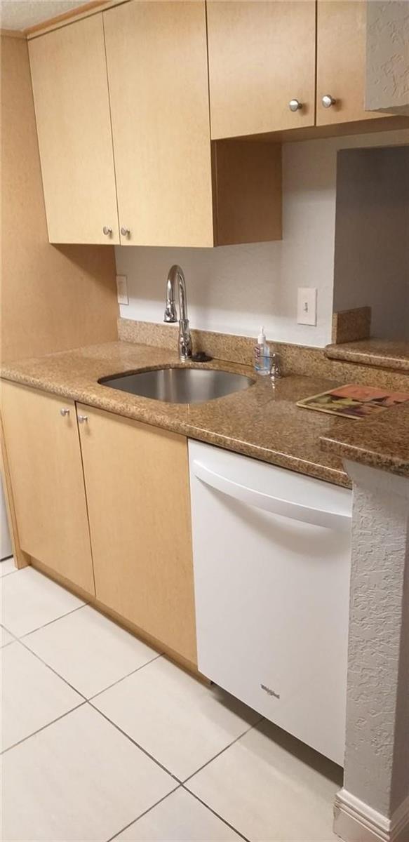 9855 Westview Drive # 726, Coral Springs FL 33076 photo 3