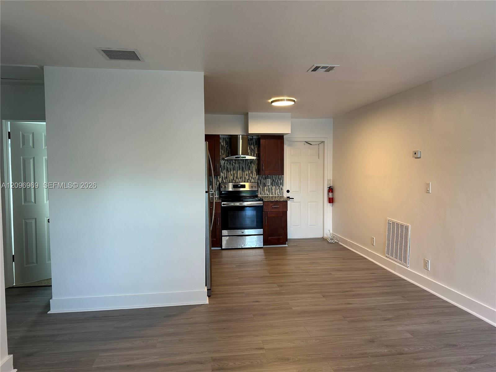 510 NE 4th Ave # 510, Hallandale Beach FL 33009 photo 5