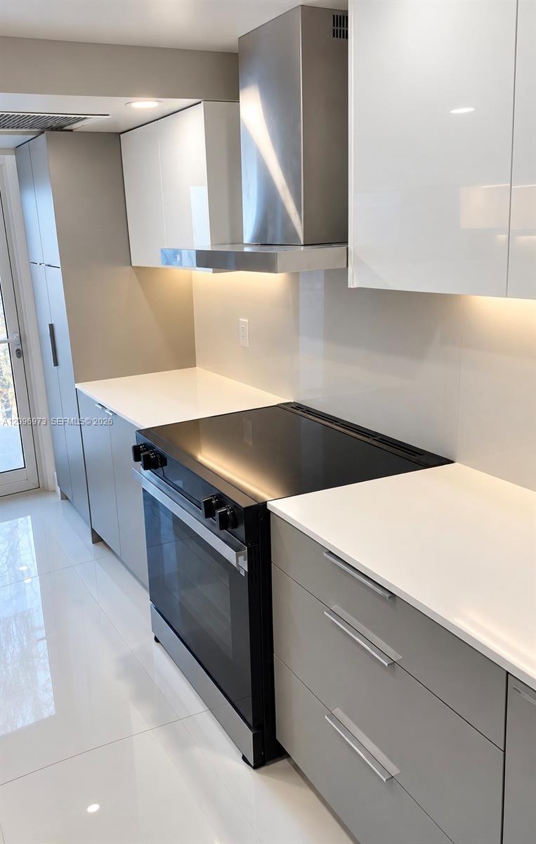 2841 N Ocean Blvd # 1003, Fort Lauderdale FL 33308
