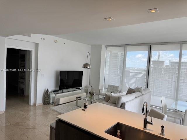 68 SE 6th St # 2412, Miami FL 33131 photo 5