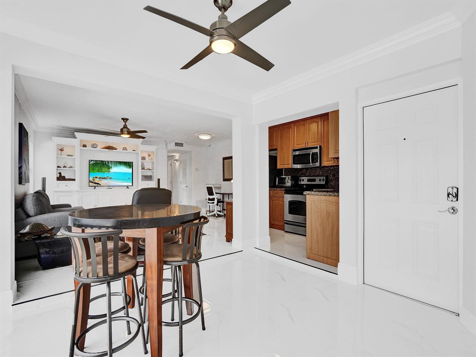 1439 S OCEAN Boulevard # 304, Lauderdale By The Sea FL 33062 photo 2