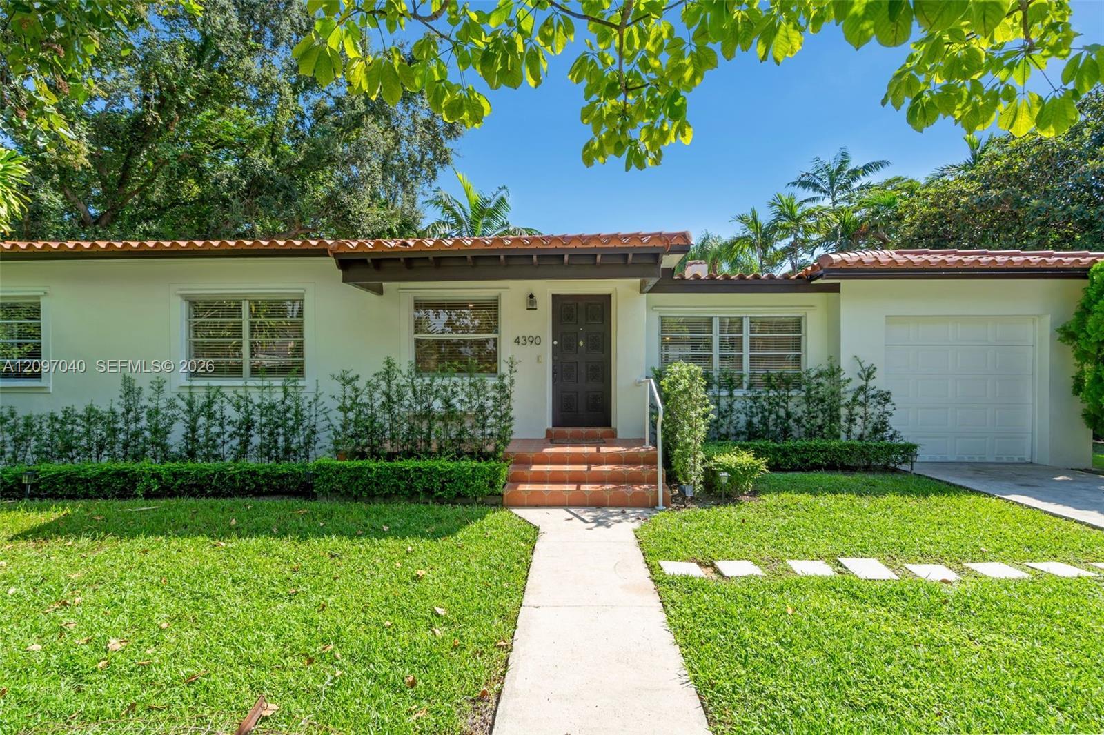 4390 SW 10th St # 4390, Miami FL 33134