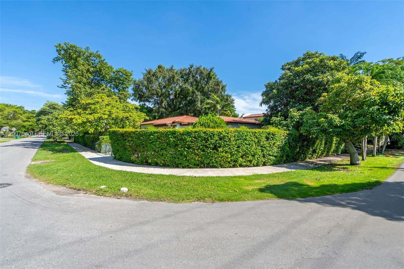 4390 SW 10th St # 4390, Miami FL 33134 photo 4