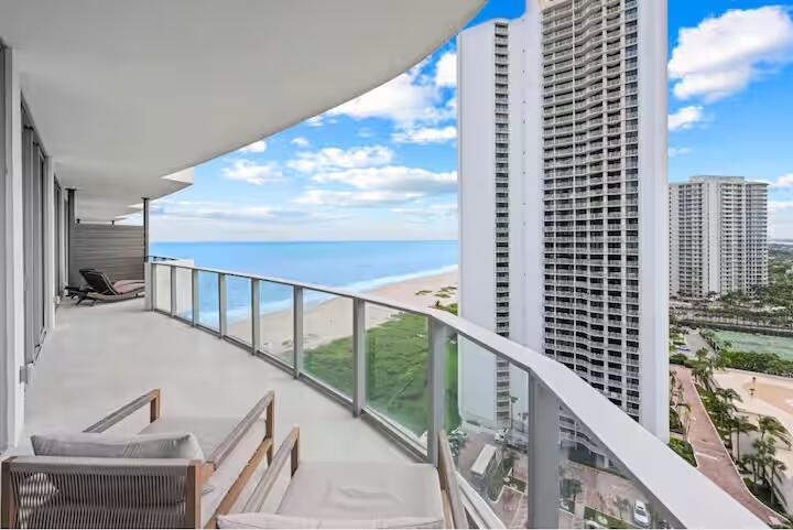 3100 N Ocean Drive # H1707, Singer Island FL 33404 photo 4