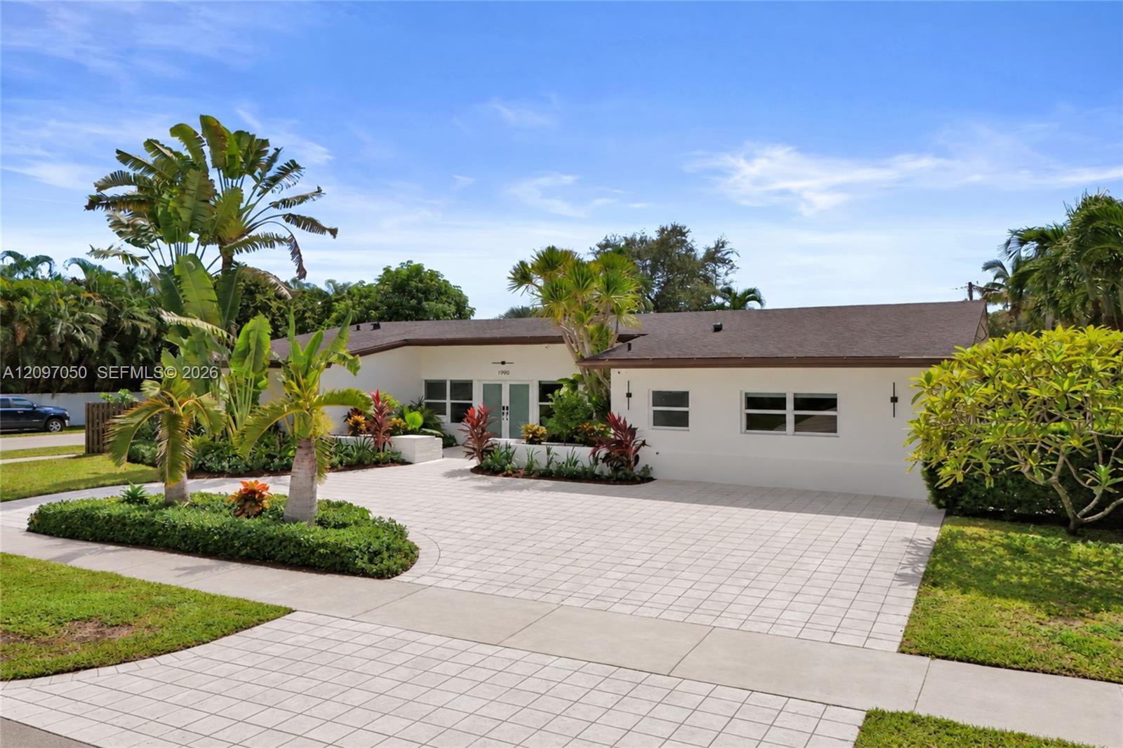 1990 NE 197th Ter, Miami FL 33179 photo 5