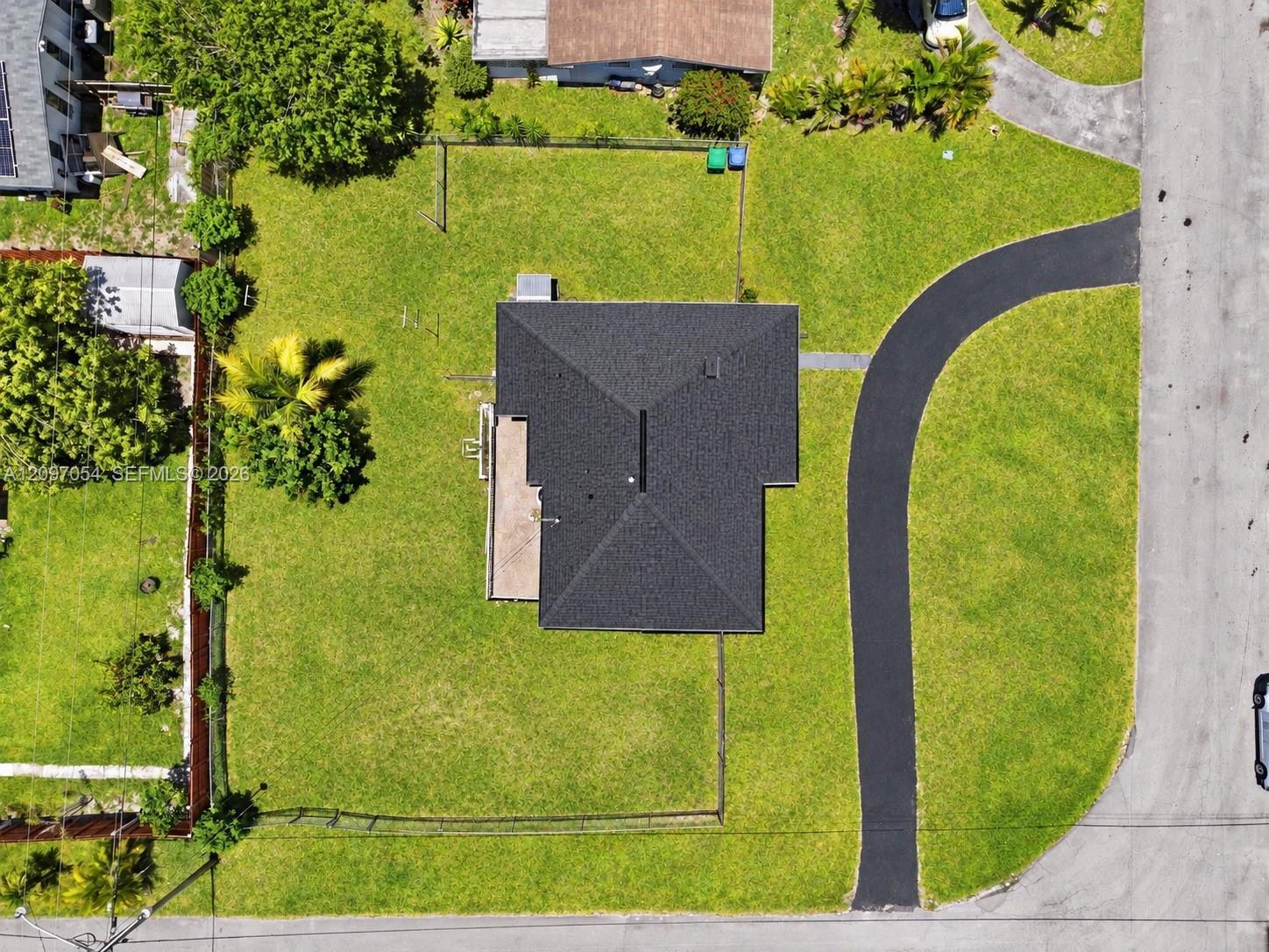 2724 Acapulco Dr, Miramar FL 33023 photo 4