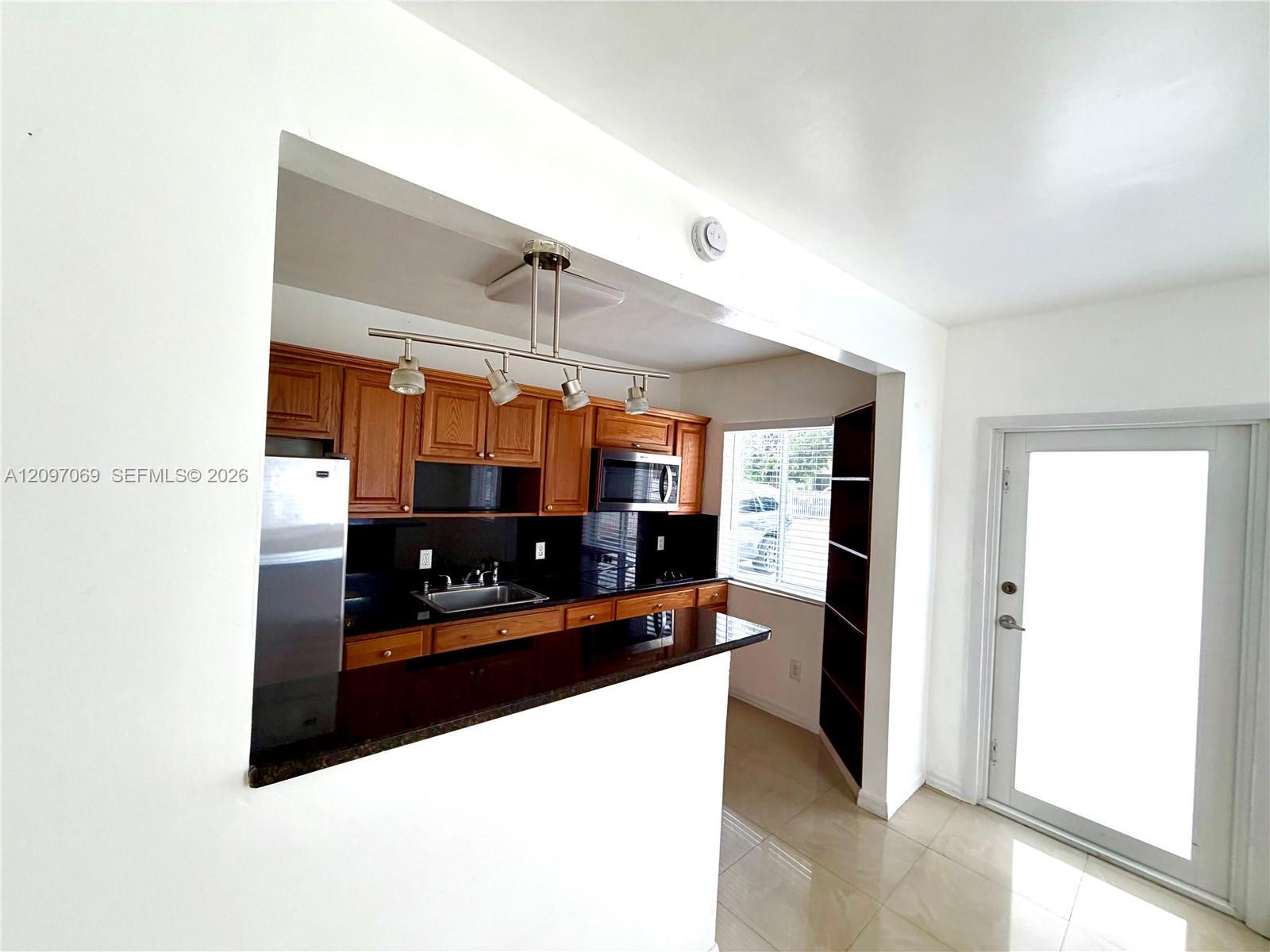 1130 NW 34th Ave # A, Miami FL 33125 photo 3