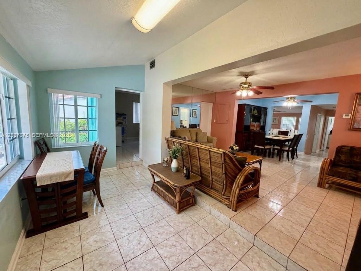4450 SW 2nd St, Miami FL 33134 photo 5