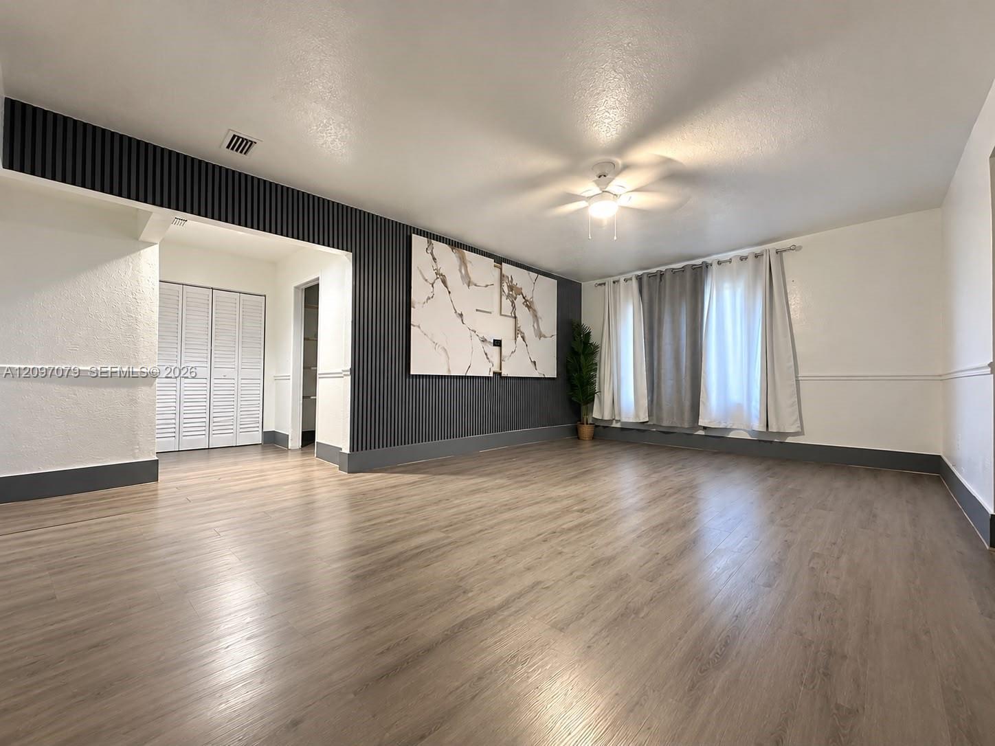 282 E 19th St, Hialeah FL 33010 photo 3
