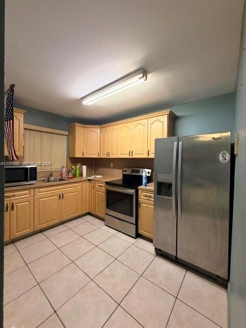 1111 NW 19th Ave # 203, Miami FL 33125