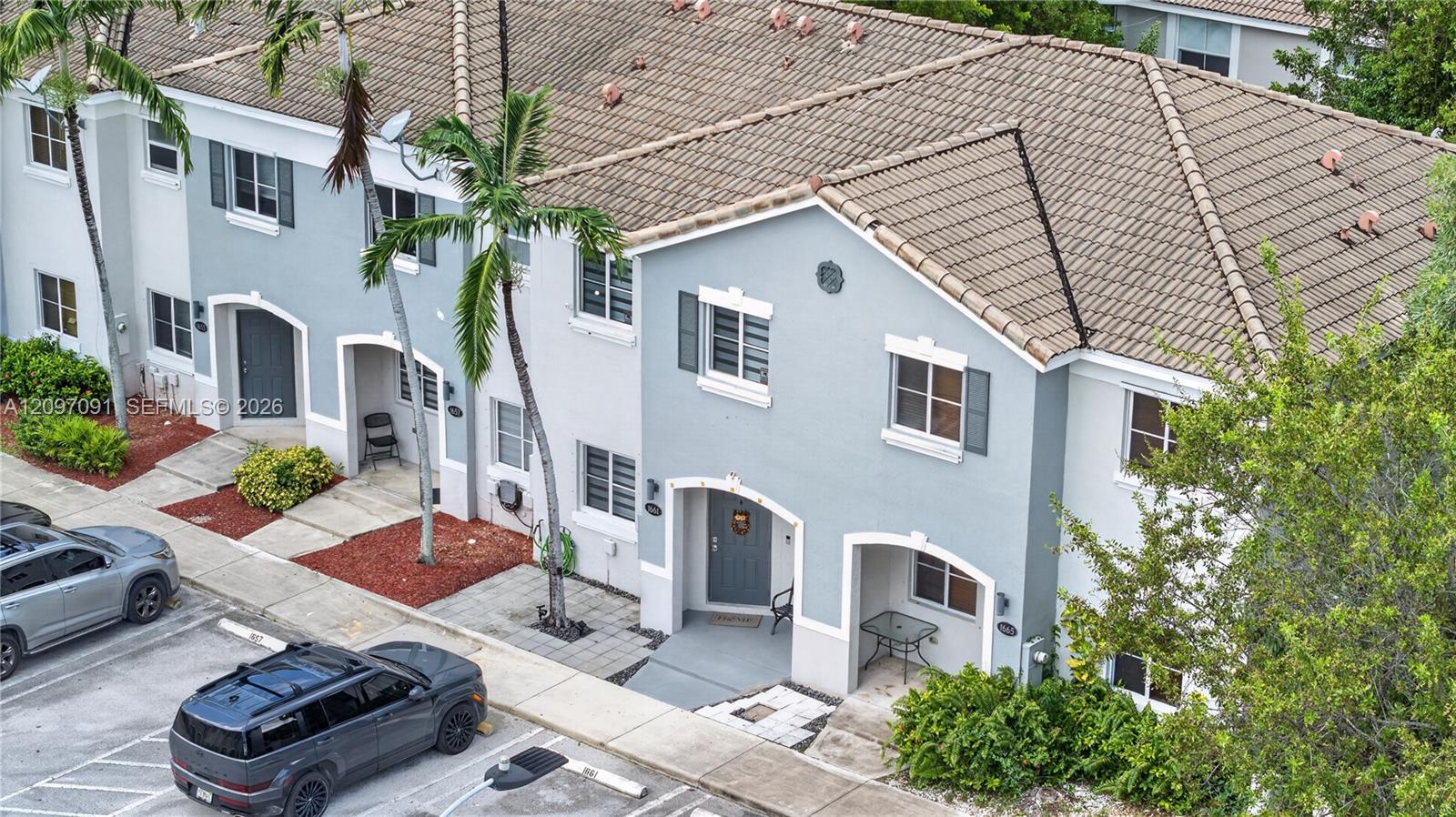 1661 SE 30th St, Homestead FL 33035