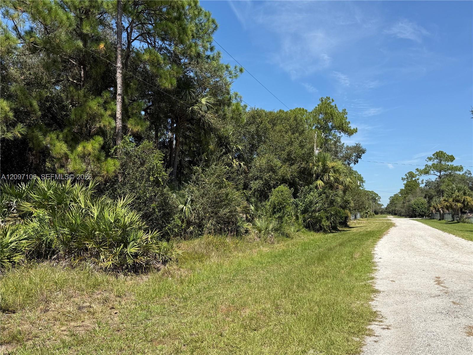530 S GRANJA ST, Clewiston FL 33440 photo 4
