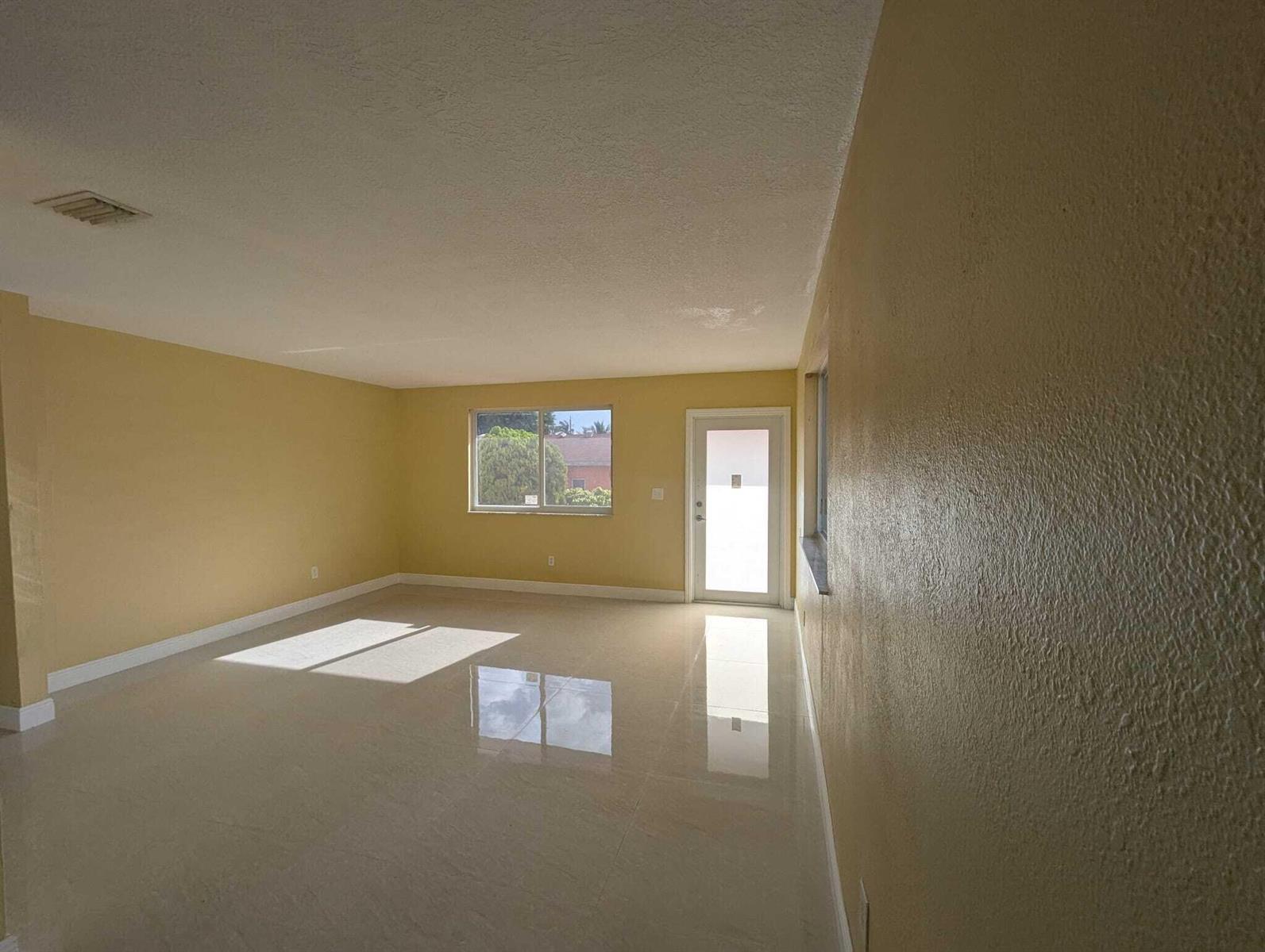 1571 NE 109TH Street # 2, Miami FL 33161 photo 4