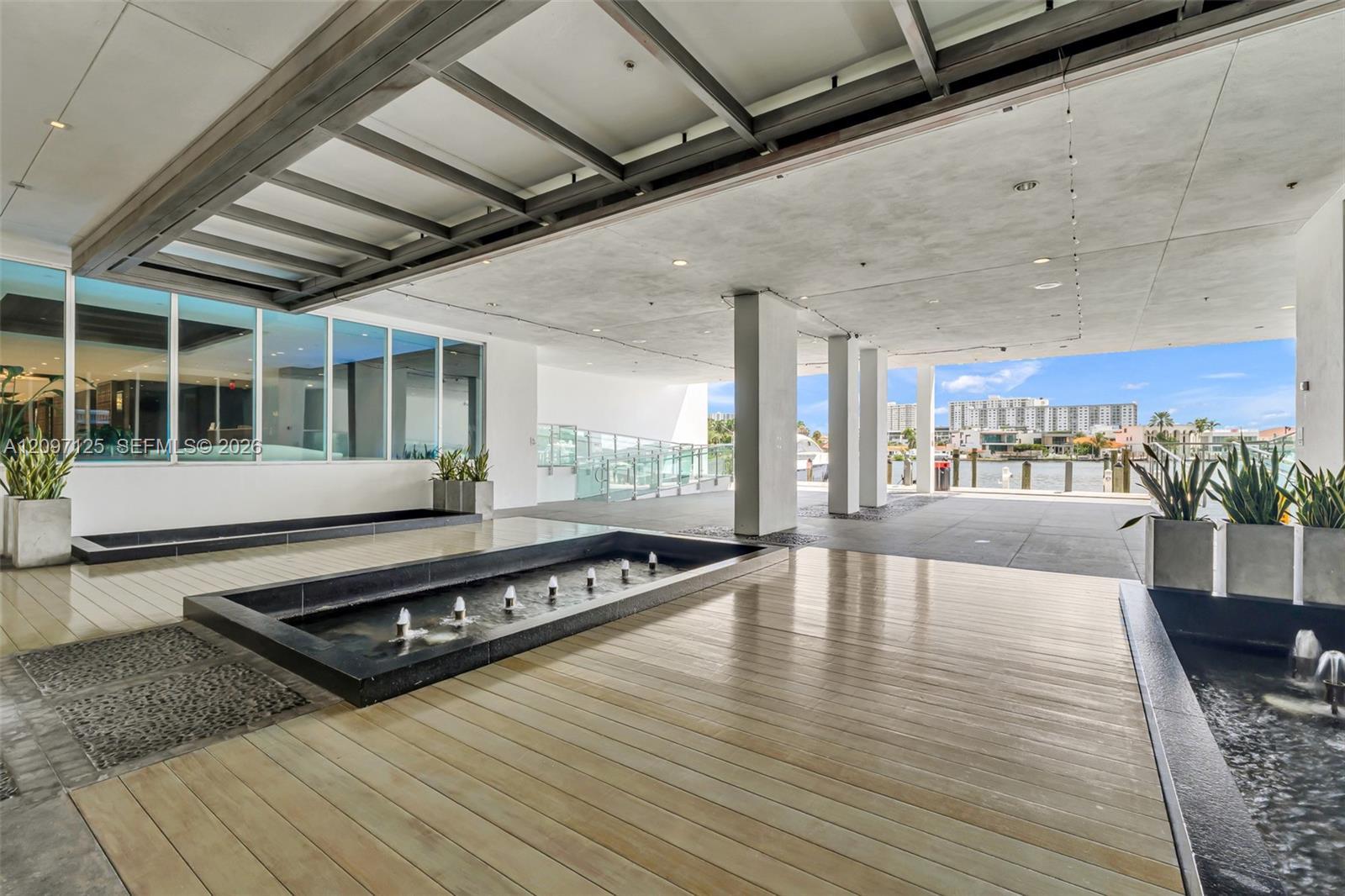 400 Sunny Isles Blvd # 916, Sunny Isles Beach FL 33160 photo 4