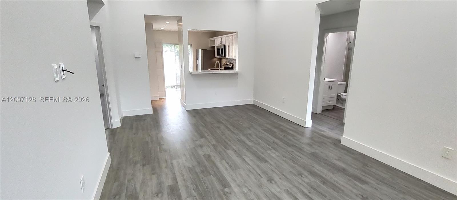 6646 SW 115th Ct # 110, Miami FL 33173 photo 3