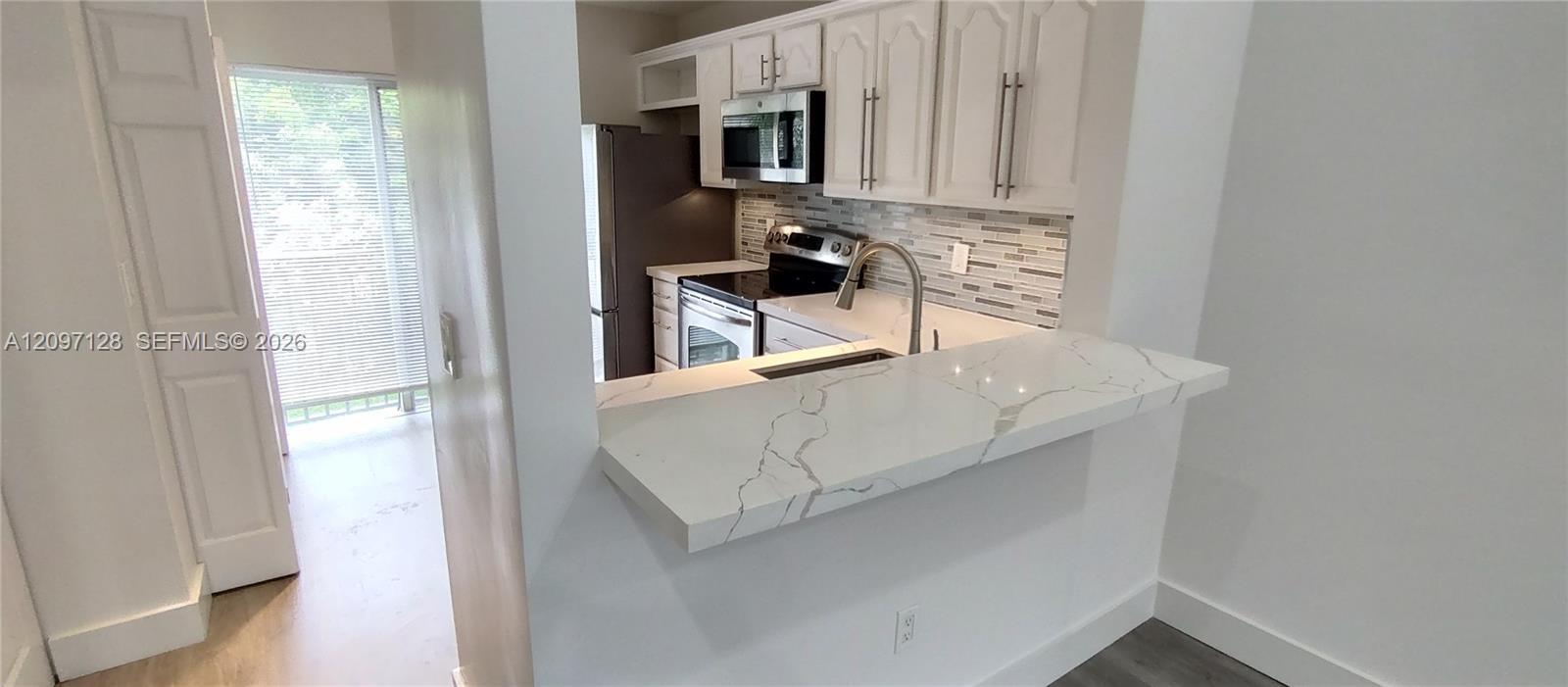 6646 SW 115th Ct # 110, Miami FL 33173 photo 4