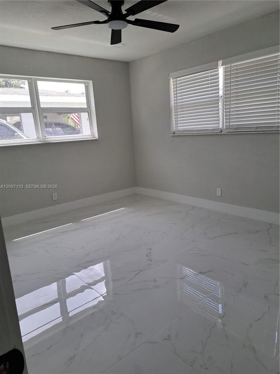 4982 SW 29th Ter, Dania Beach FL 33312 photo 4