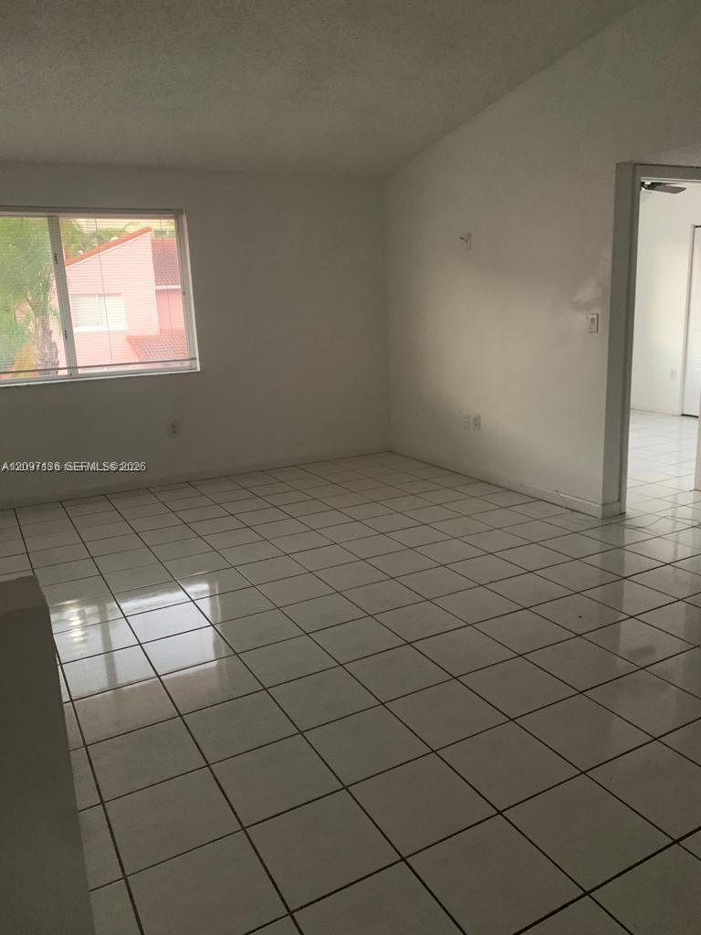 8025 Lake Dr # 204, Doral FL 33166 photo 5