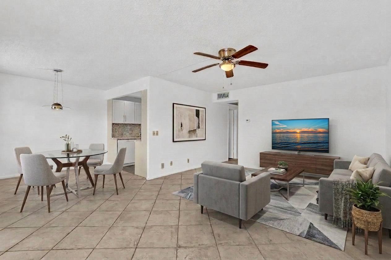 3076 Cornwall D, Boca Raton FL 33434 photo 4