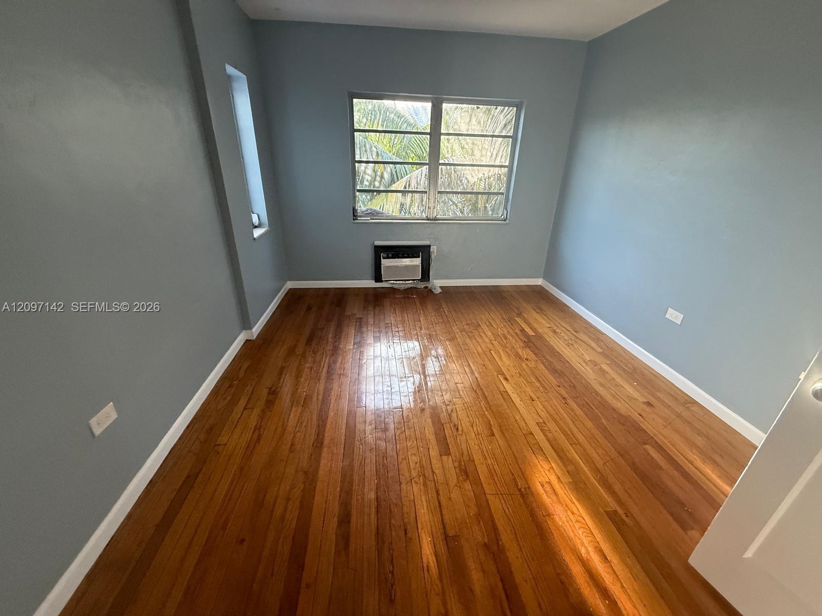 1730 Marseille Dr # 4, Miami Beach FL 33141 photo 4
