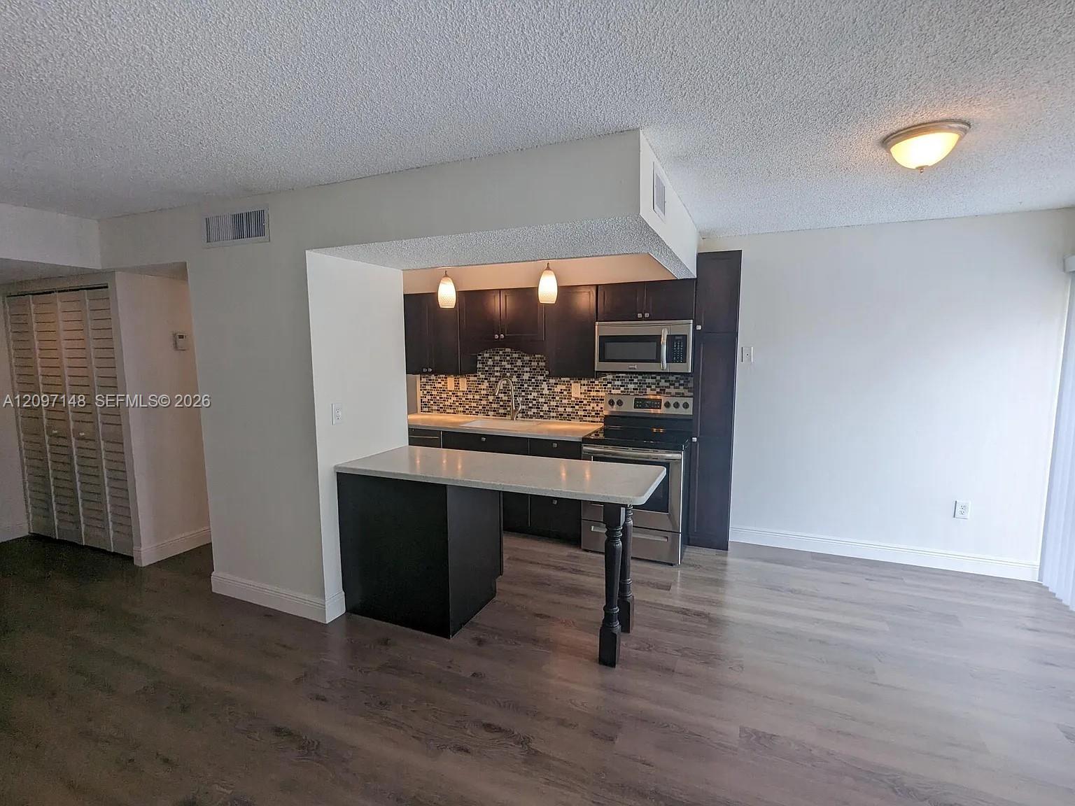 9331 SW 4th St # 221A, Miami FL 33174 photo 2