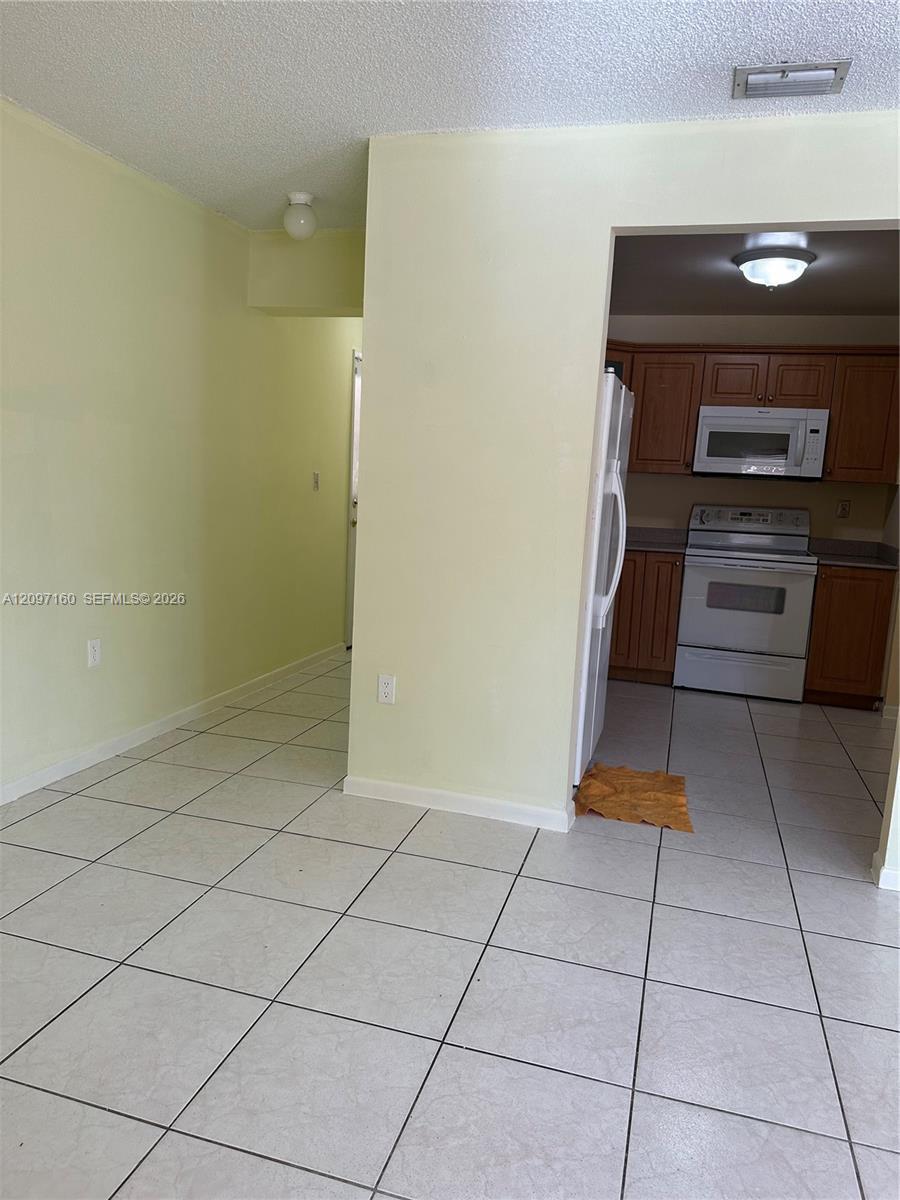 14907 SW 80th St # 201, Miami FL 33193 photo 5