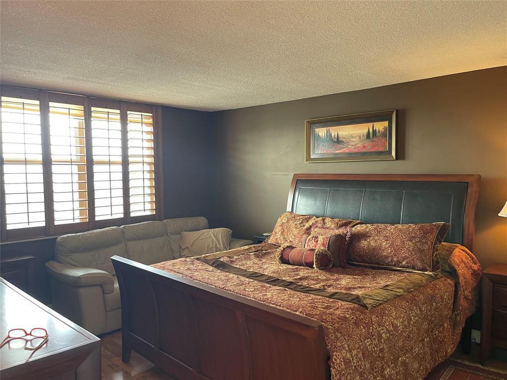 427 Golden Isles Drive # 14c, Hallandale Beach FL 33009 photo 5