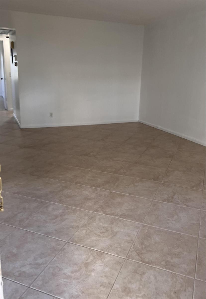 304 Mansfield H, Boca Raton FL 33434 photo 4