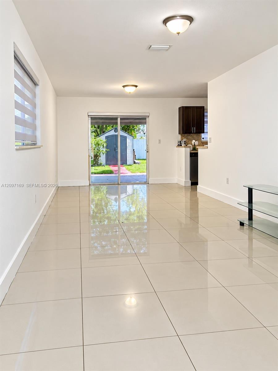 3024 NW 55th St, Miami FL 33142 photo 5