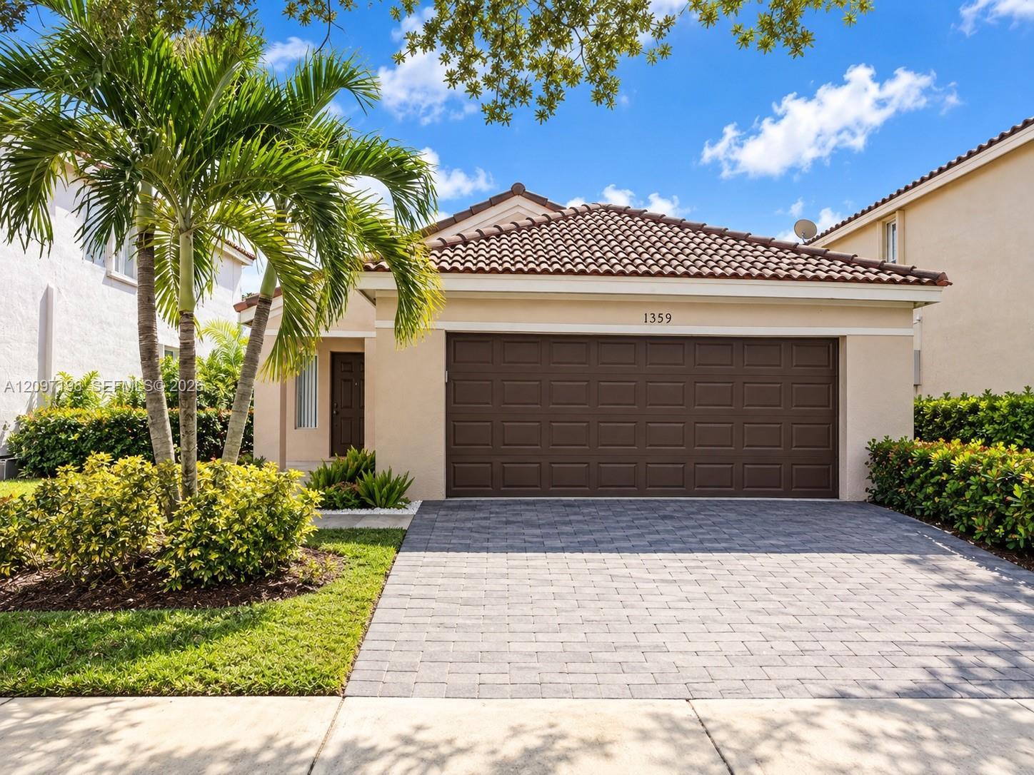 1359 Sabal Trl, Weston FL 33327 photo 2