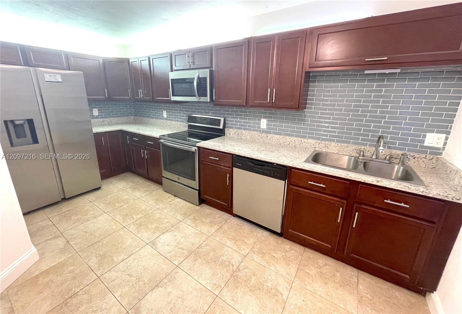 3613 W Inverrary Blvd W, Lauderhill FL 33319 photo 2