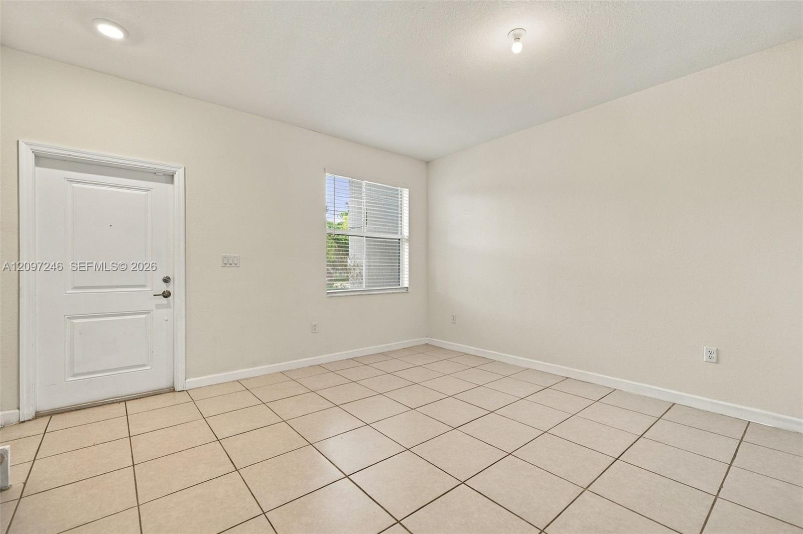 2686 SE 18TH ST, Homestead FL 33035 photo 5