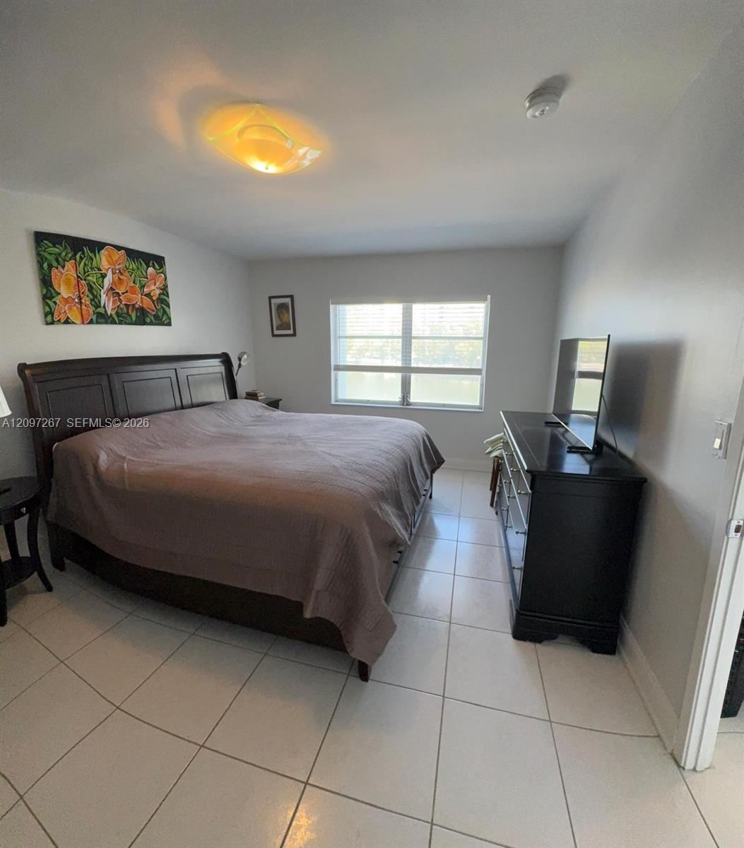 400 Diplomat Pkwy # 308, Hallandale Beach FL 33009 photo 5