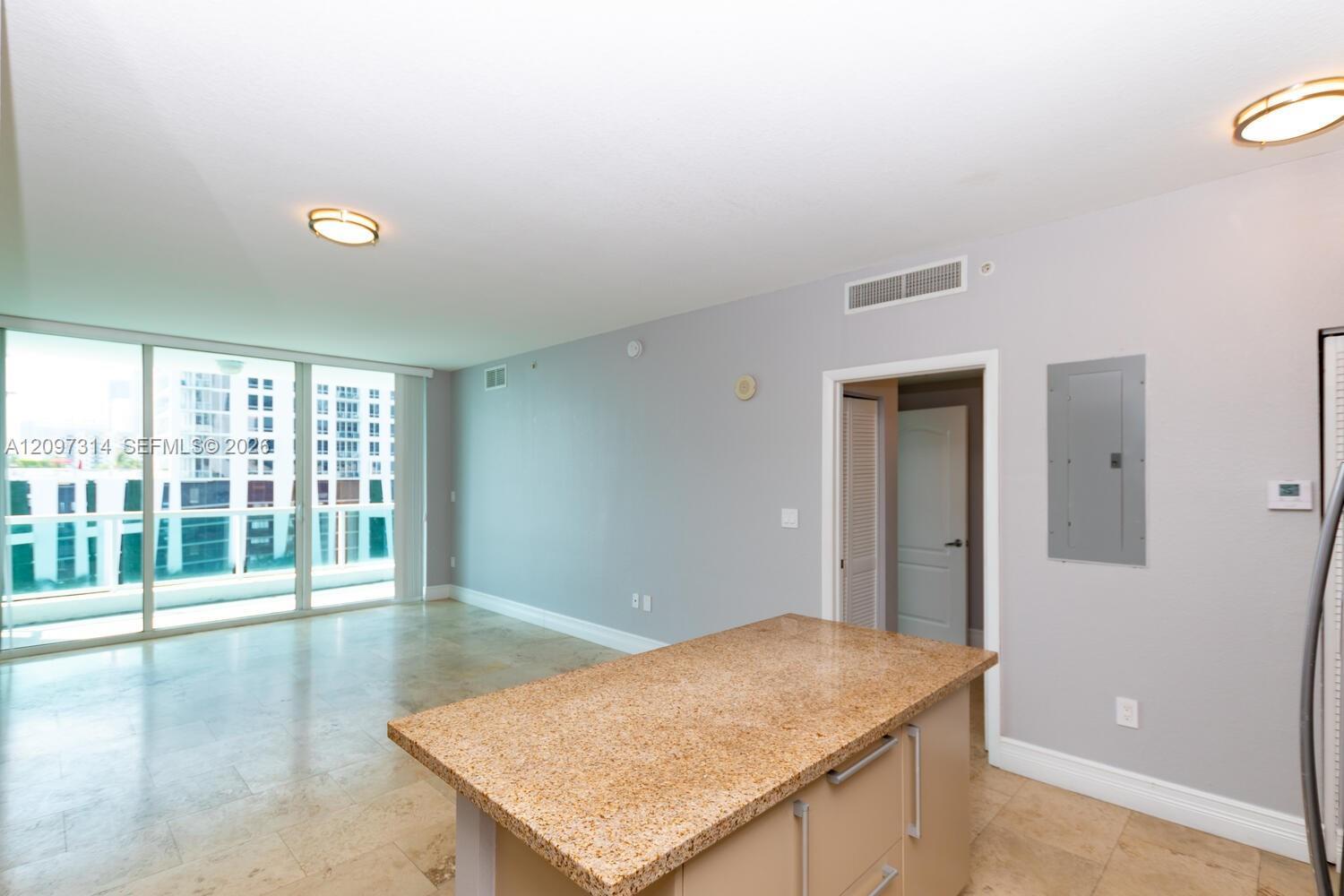 500 NE 29th St # 906, Miami FL 33137 photo 2