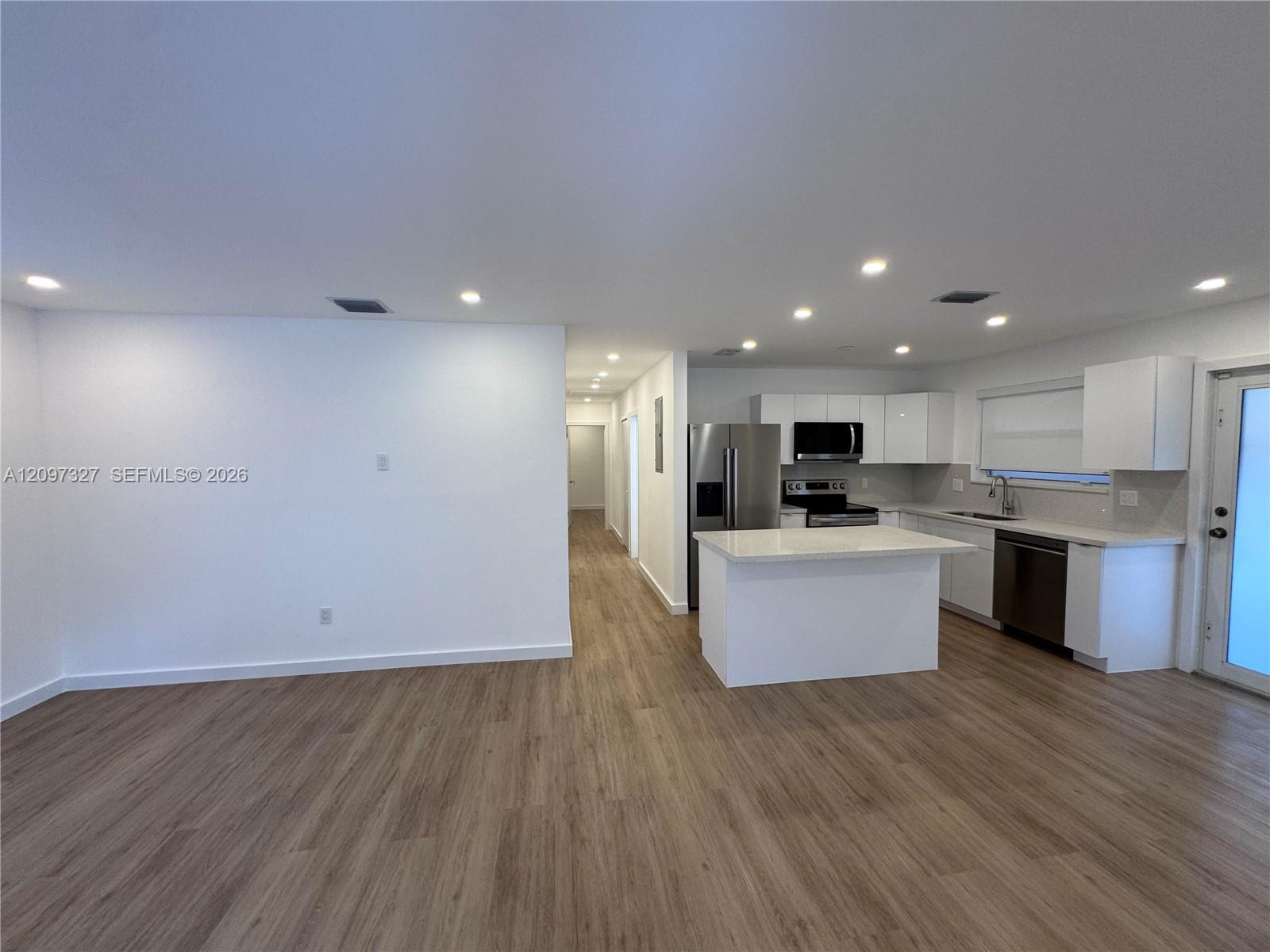 352 SW 17th Rd # 352, Miami FL 33129 photo 2