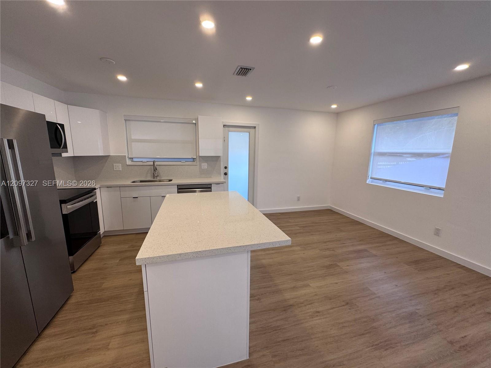 352 SW 17th Rd # 352, Miami FL 33129 photo 5