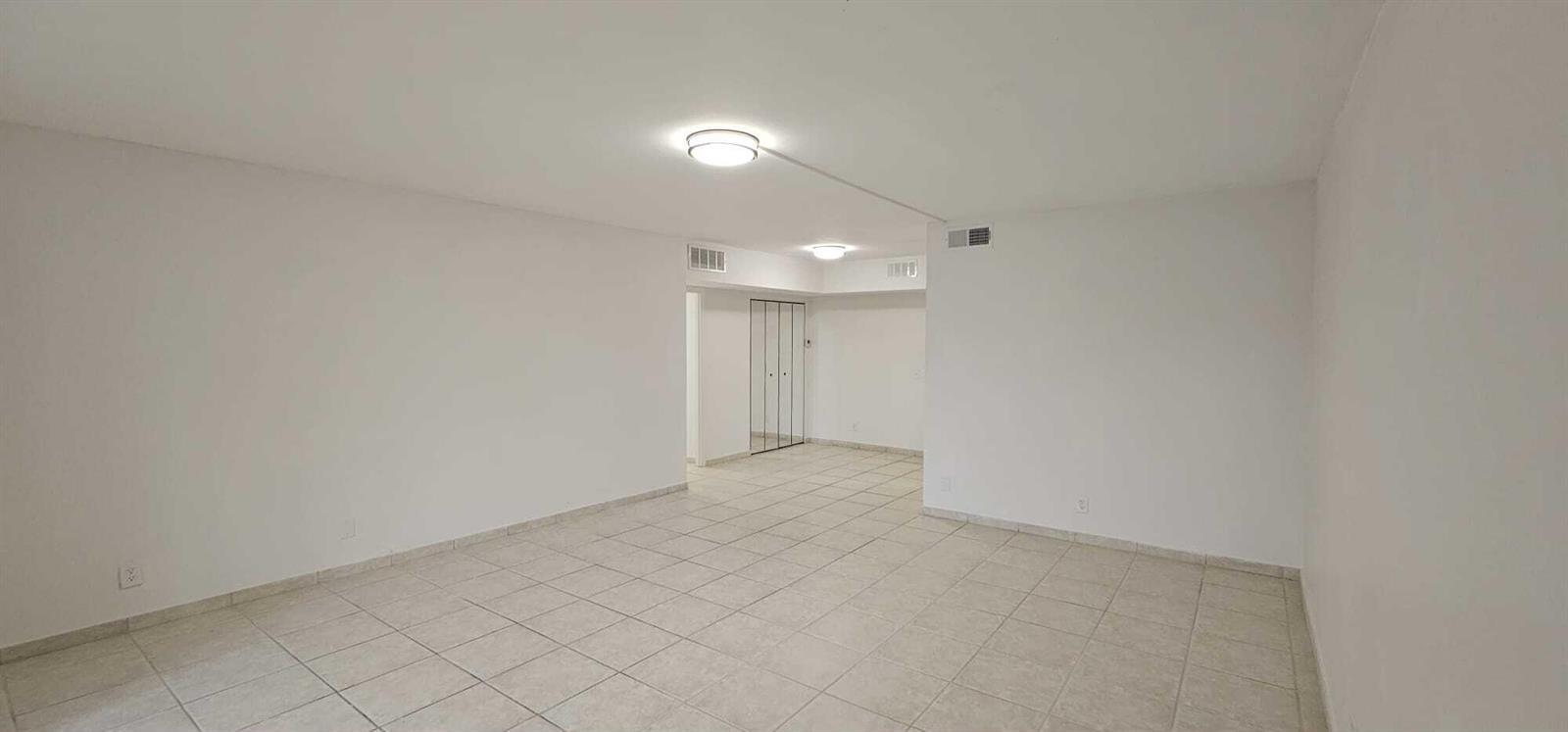 12005 POINCIANA Boulevard # 102, Royal Palm Beach FL 33411 photo 4