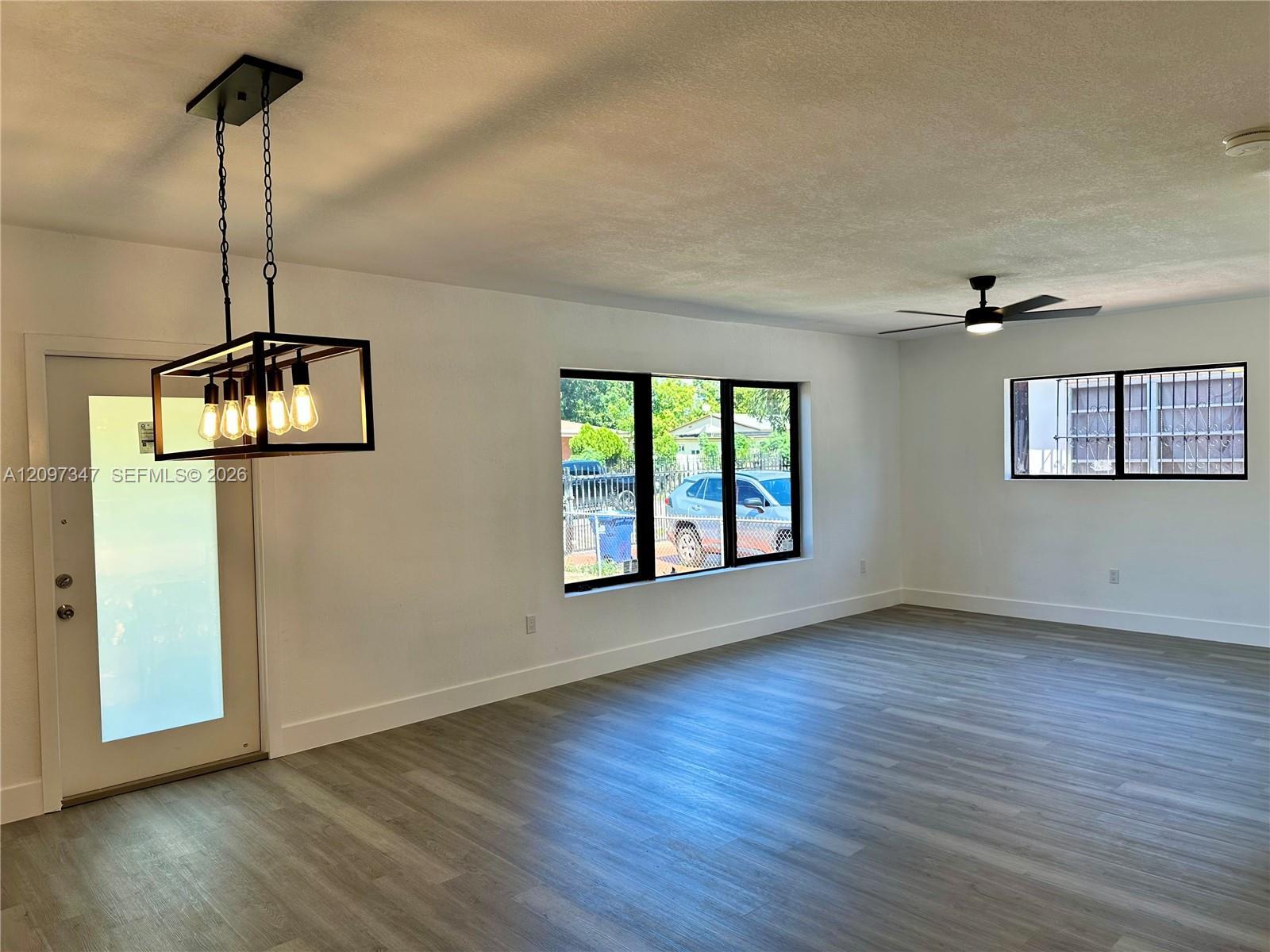 1150 NW 116th Ter, Miami FL 33168 photo 4