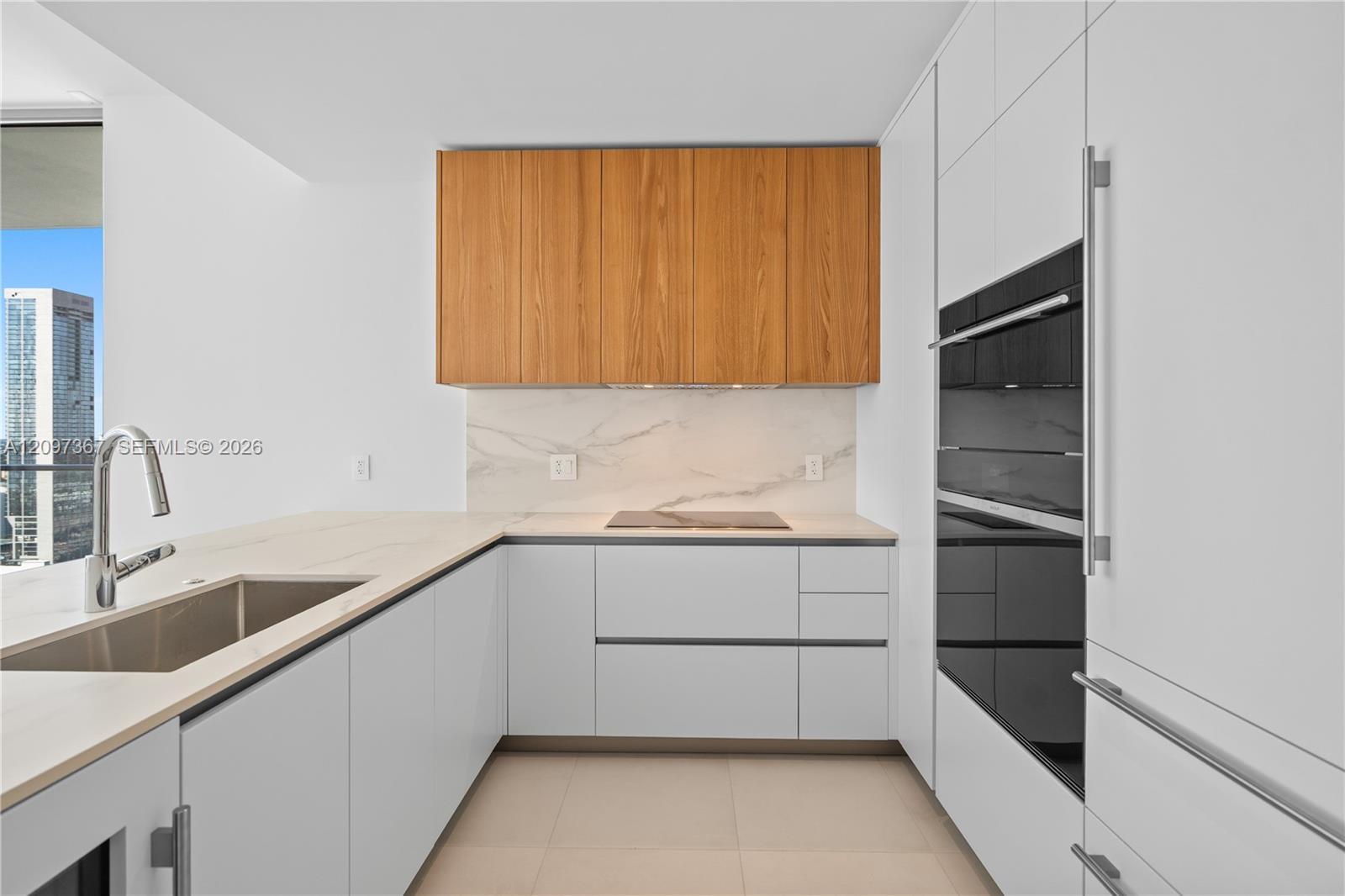 1400 Biscayne Blvd # 3602, Miami FL 33132 photo 4