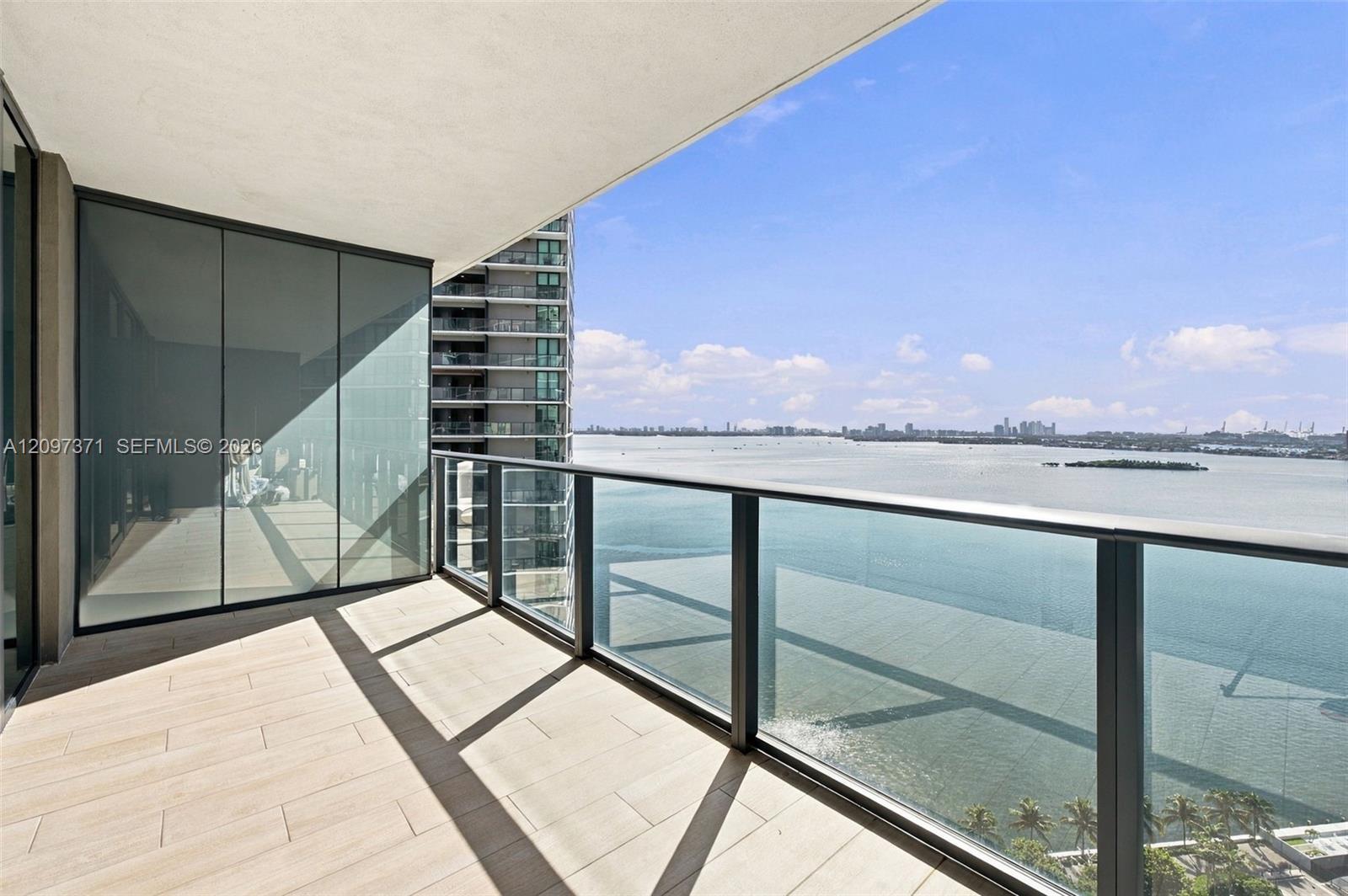 650 NE 32nd st # 2406, Miami FL 33137 photo 2