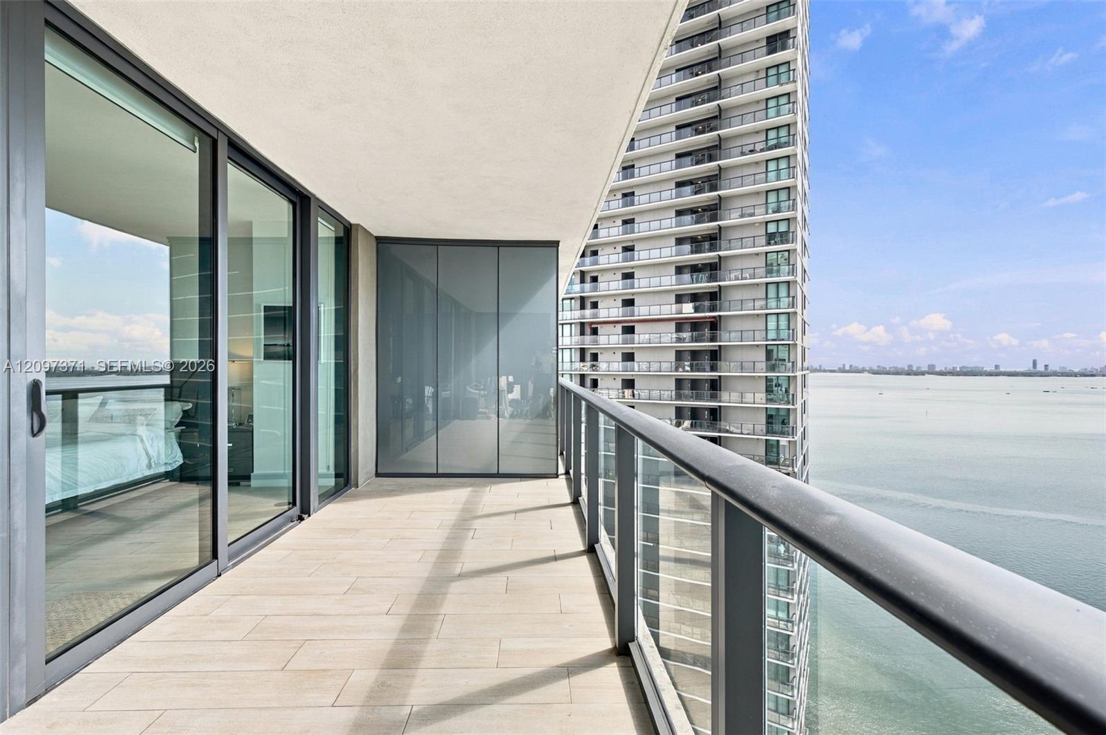 650 NE 32nd st # 2406, Miami FL 33137 photo 3
