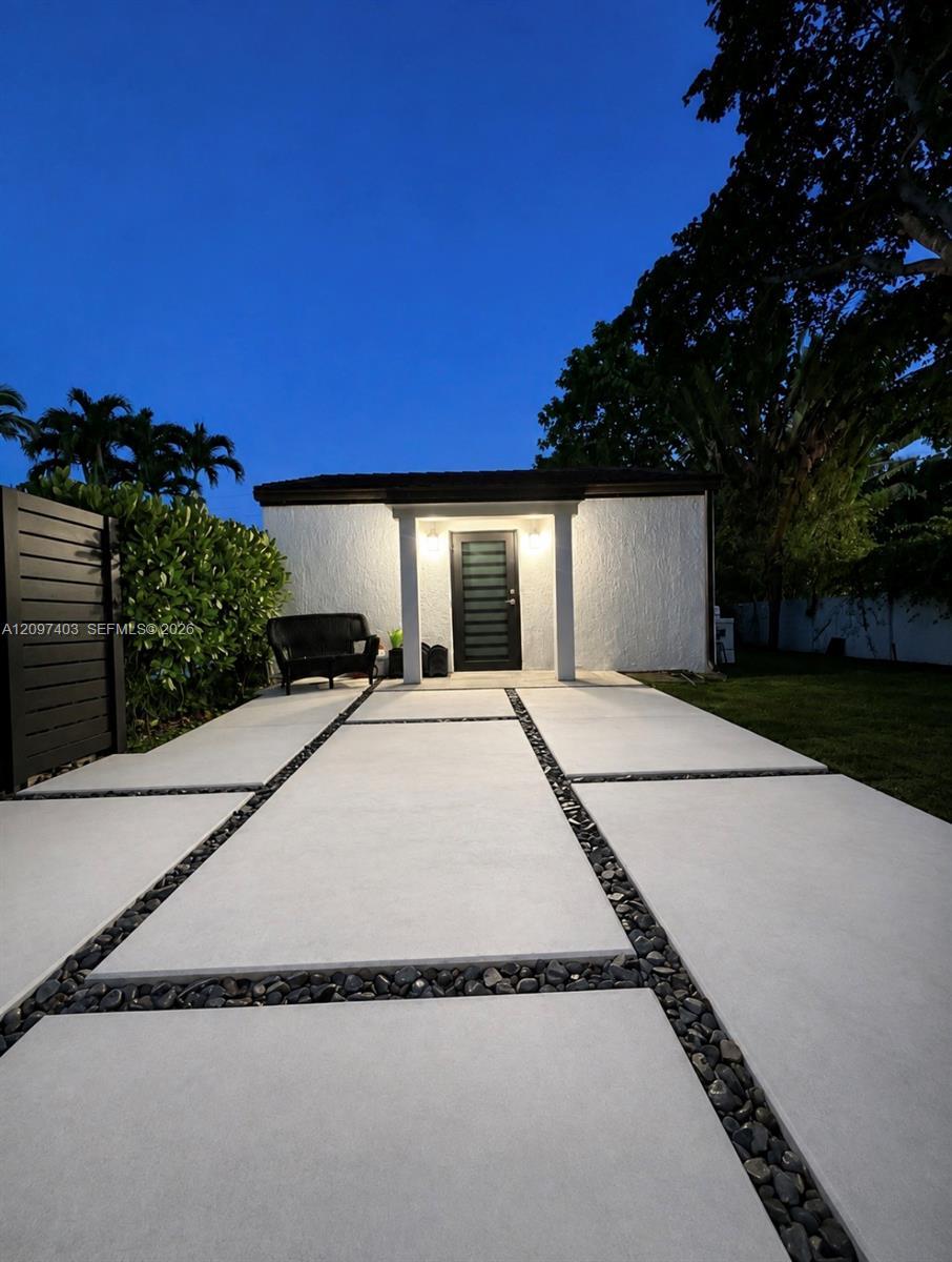 Miami, FL